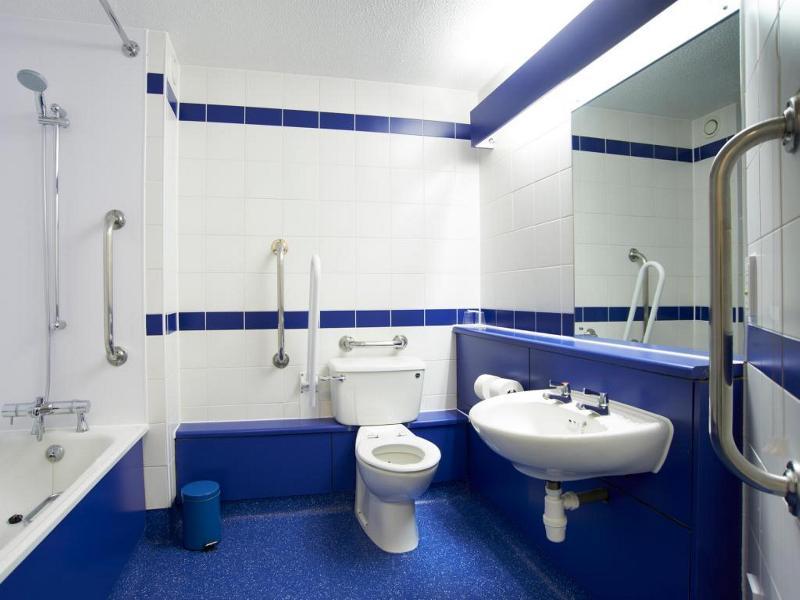 Travelodge Worcester Extérieur photo